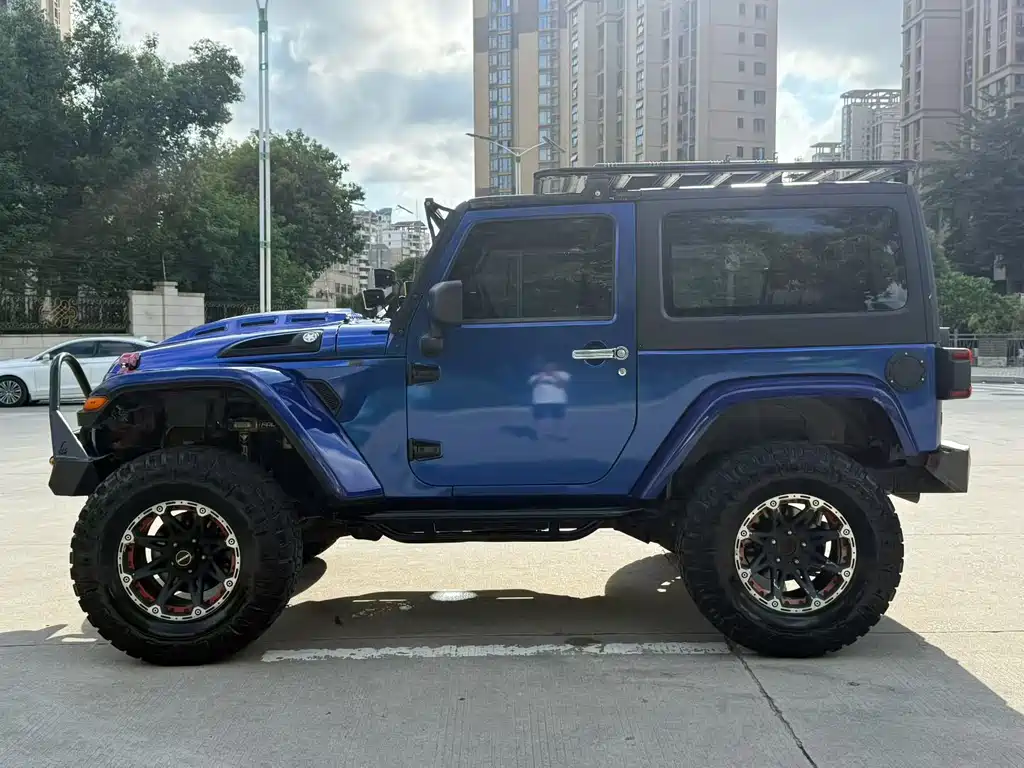 Jeep Wrangler — миниатюра 4
