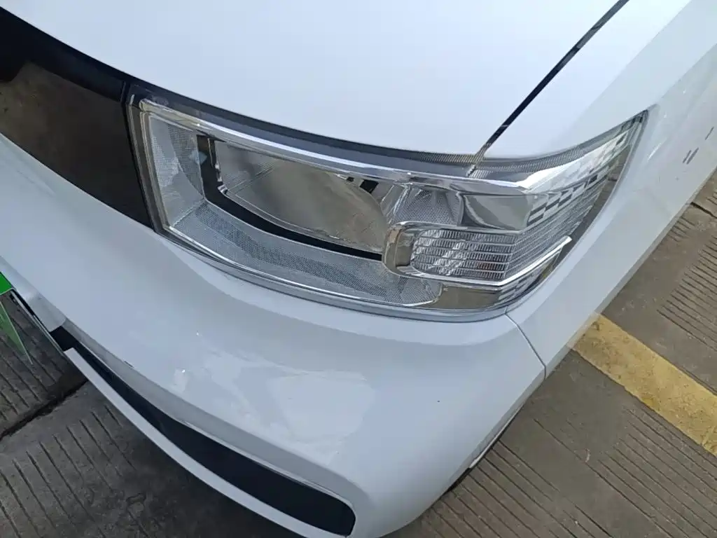 Wuling MINIEV — миниатюра 24
