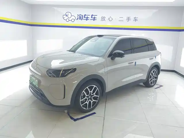Leapmotor A10