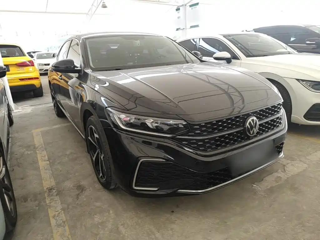 Volkswagen Passat — миниатюра 4