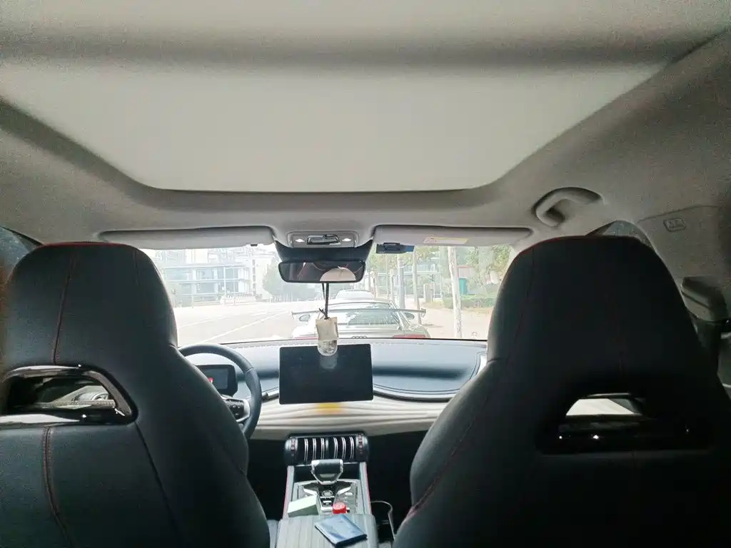 BYD Yuan Plus — миниатюра 14