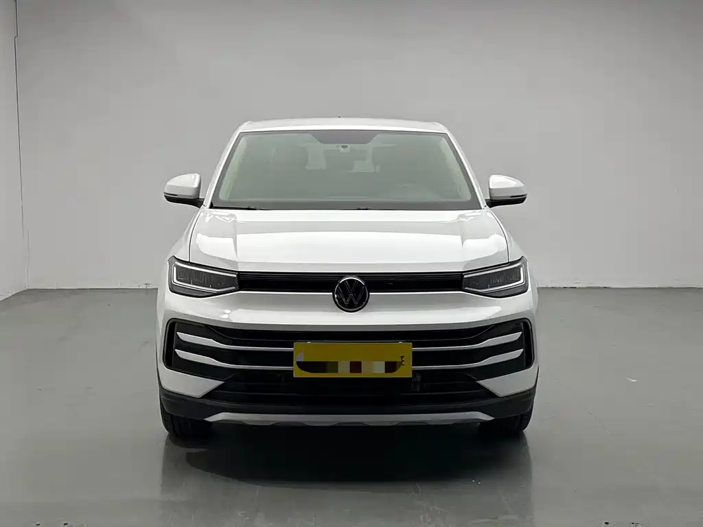Volkswagen Tharu — миниатюра 2