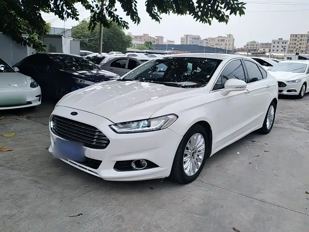 Ford Mondeo — миниатюра 2