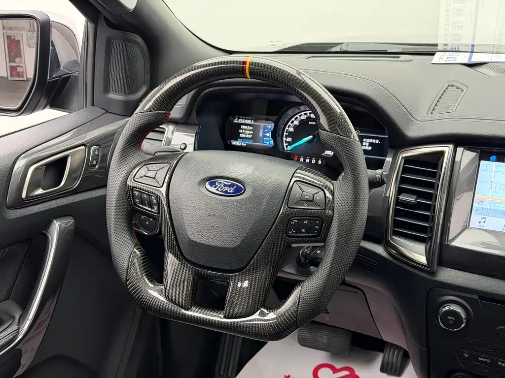 Ford Everest — миниатюра 9