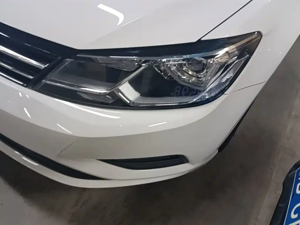 Volkswagen Lamando — миниатюра 24