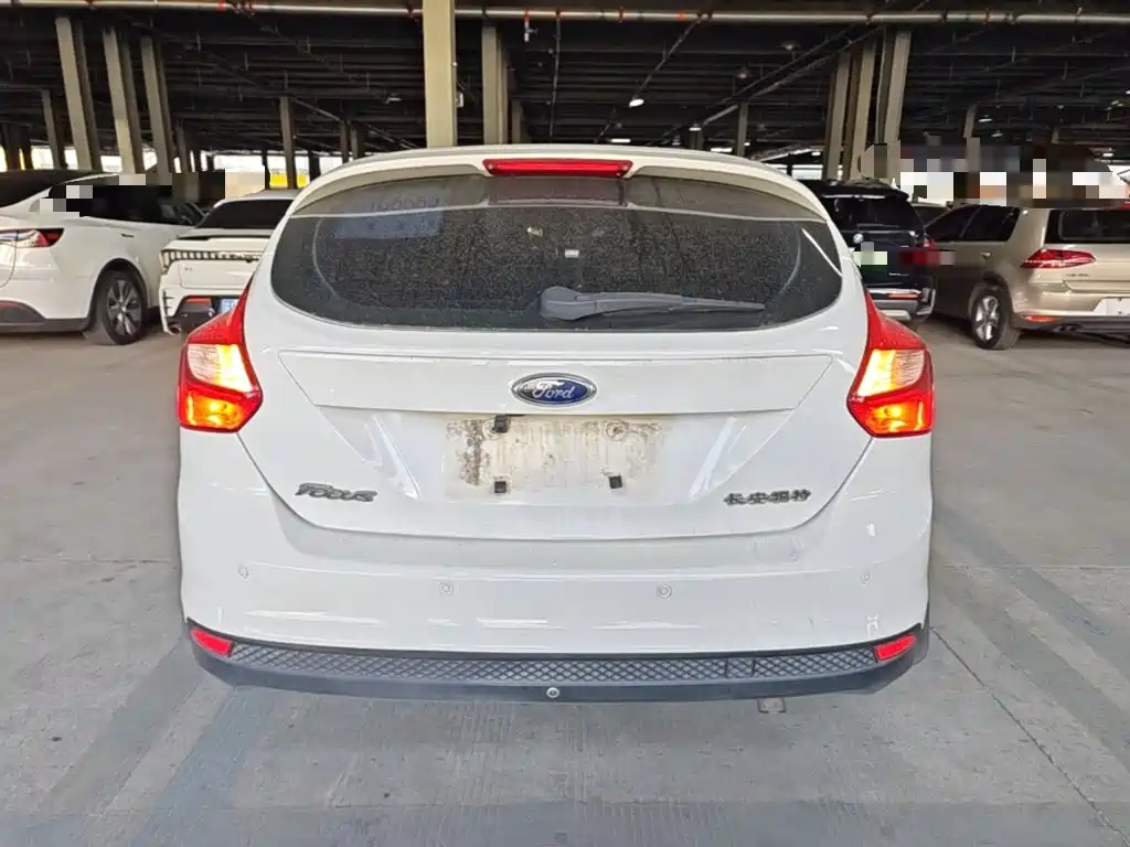 Ford Focus — миниатюра 6