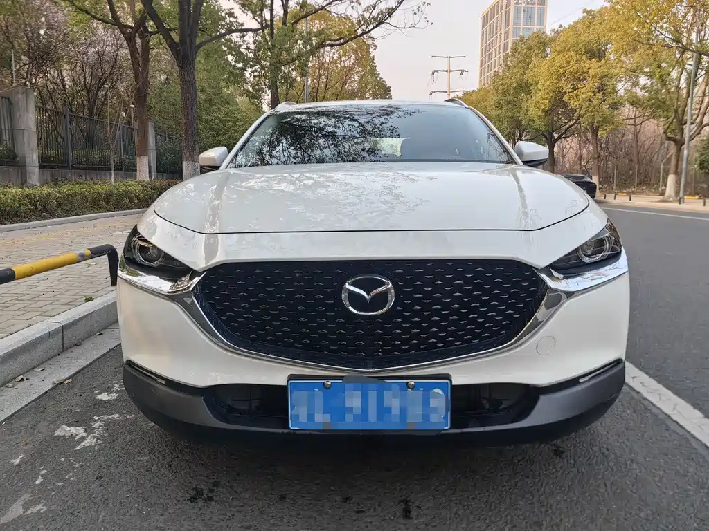 MAZDA CX 30