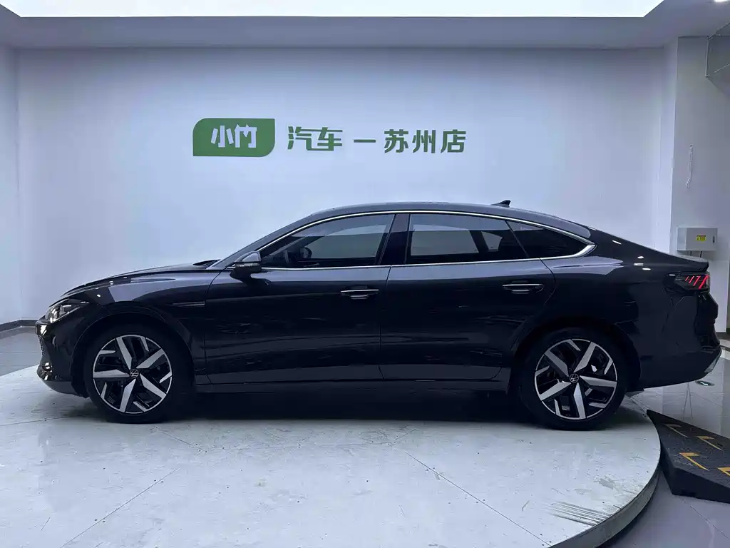 Volkswagen Lamando — миниатюра 6
