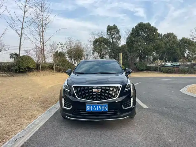 CADILLAC XT5
