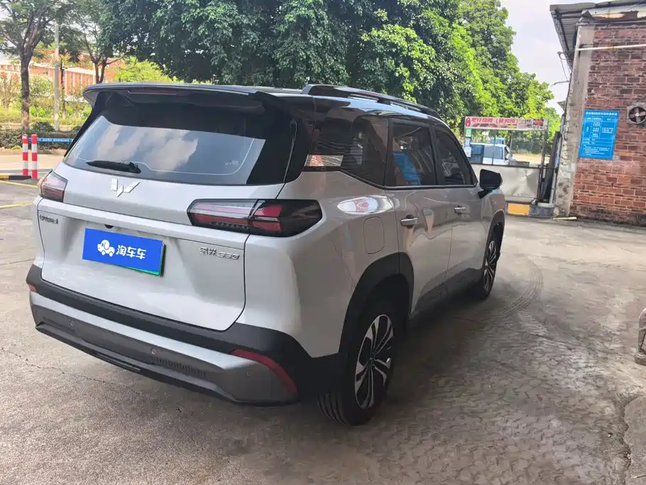 Wuling Xingguang 560 New Energy — миниатюра 3
