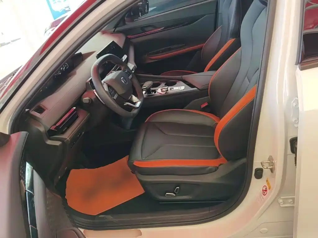 Changan UNI-V — миниатюра 15