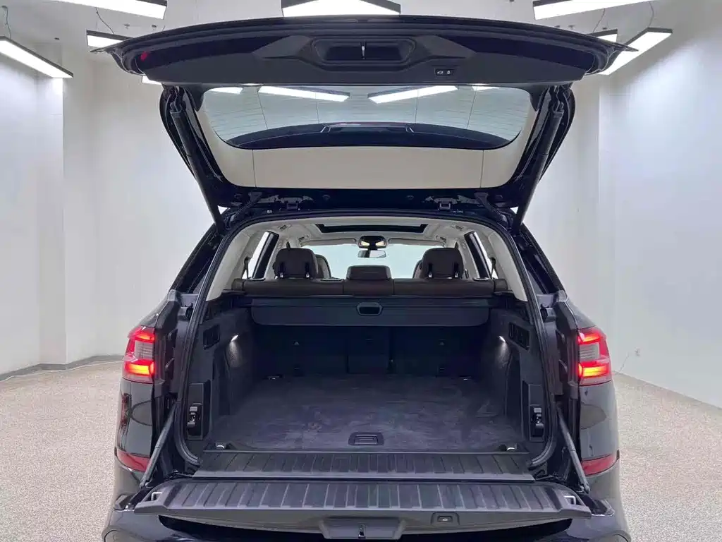 BMW X5 (Import) — миниатюра 27