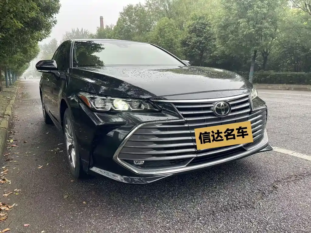 Toyota Avalon — миниатюра 3
