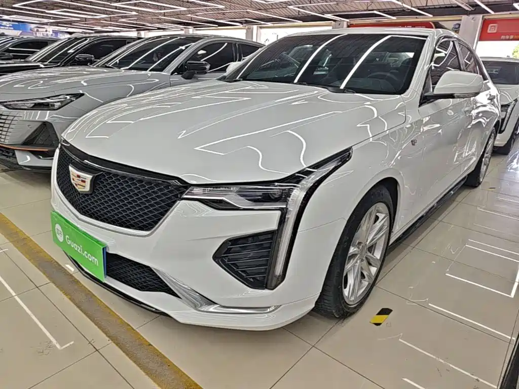 Cadillac CT4
