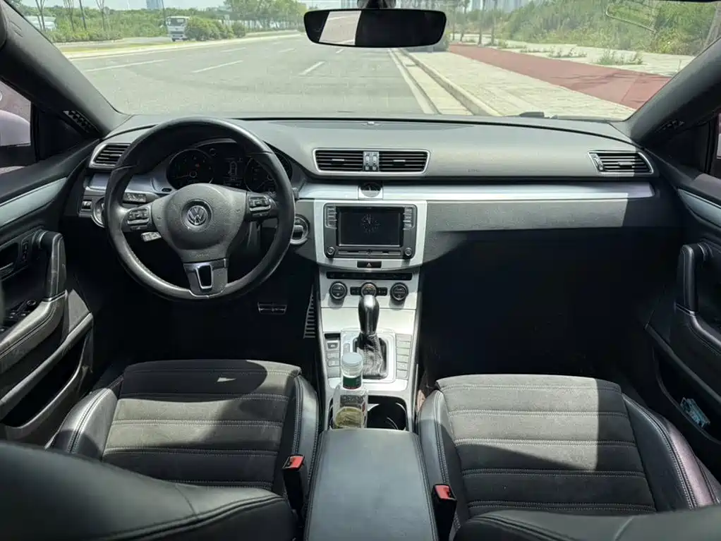 Volkswagen CC — миниатюра 4