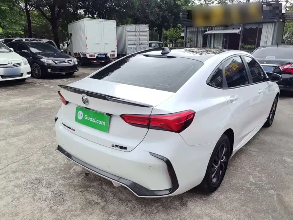 Buick Verano — миниатюра 7