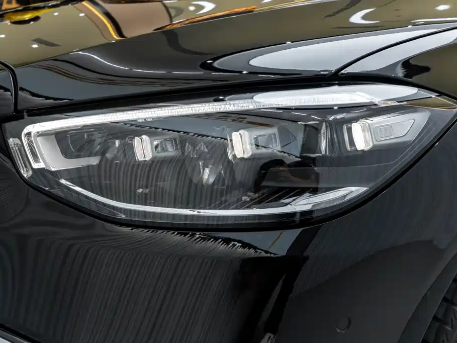 Mercedes-Benz S-Class — миниатюра 8
