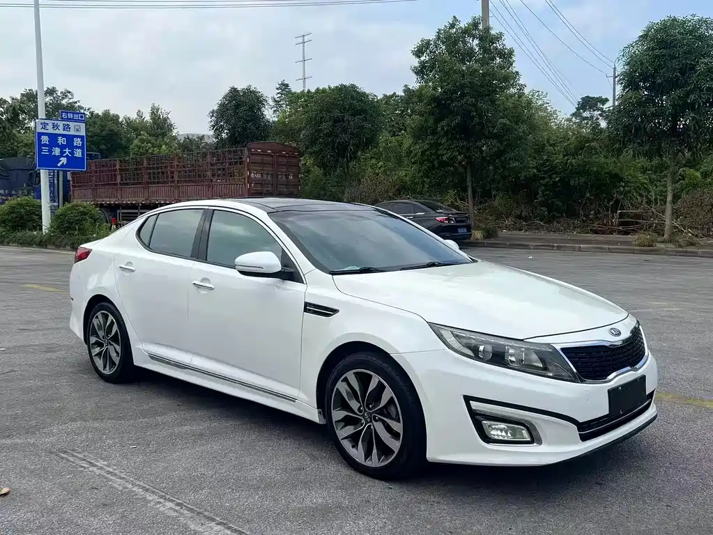 Kia K5 — миниатюра 3