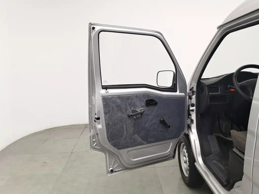 Wuling Zhiguang — миниатюра 8