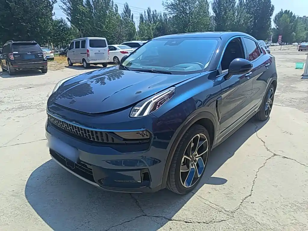 Lynk & Co 05 — миниатюра 2