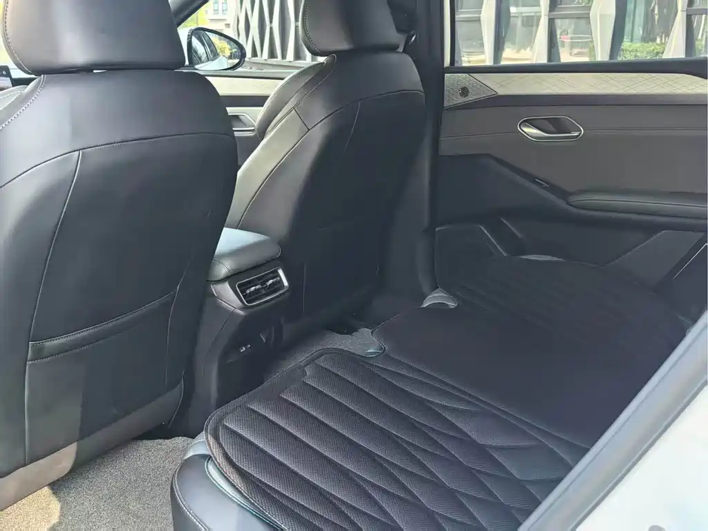 BYD Qin L — миниатюра 6
