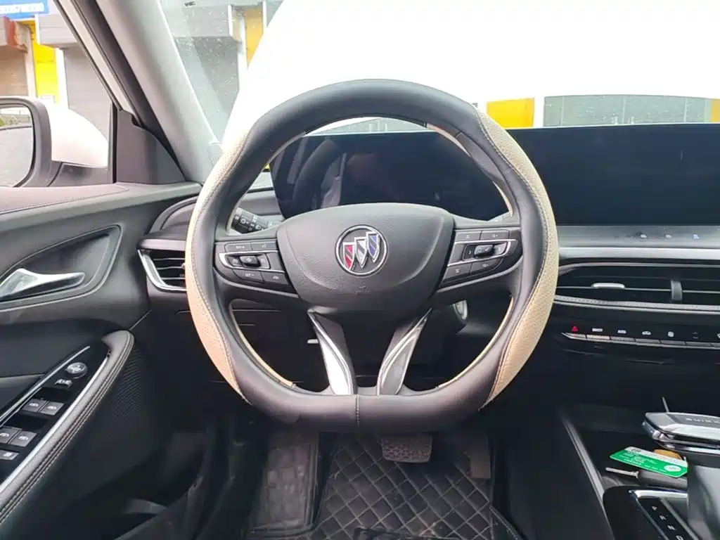 Buick Verano — миниатюра 11