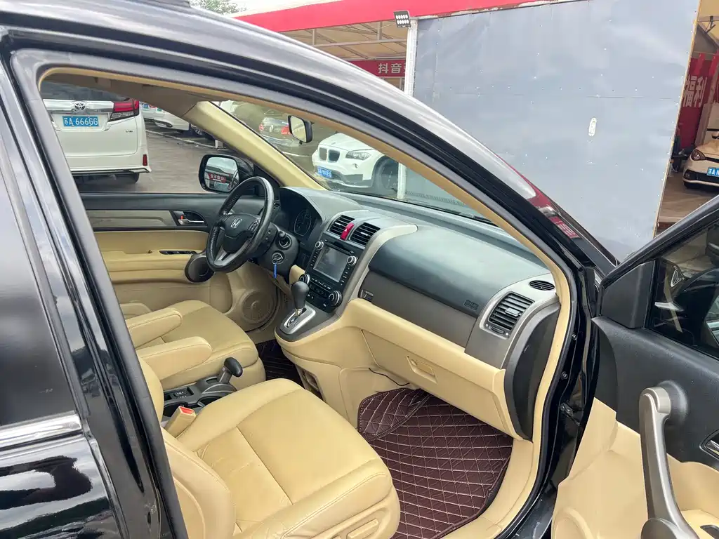 Honda CR-V — миниатюра 18