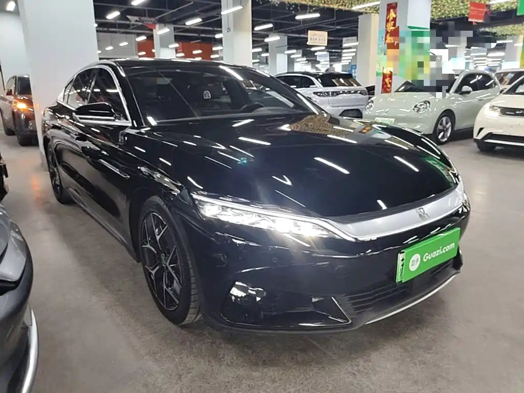 BYD Han 2022 EV 715KM
