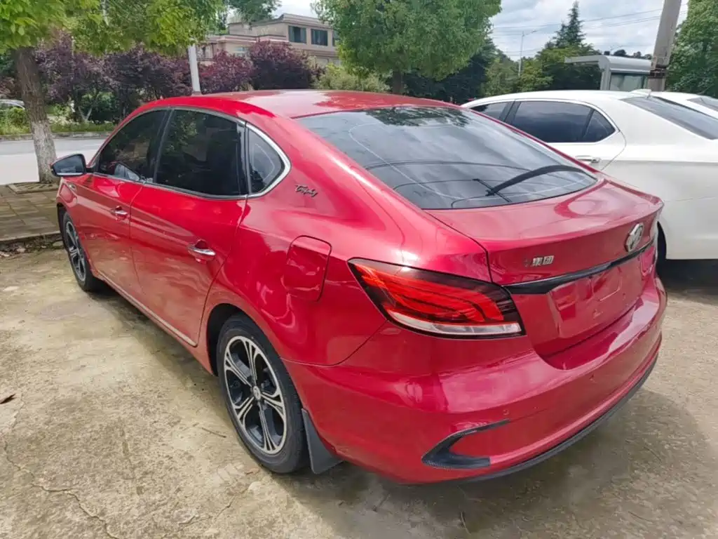 MG MG6 — миниатюра 5