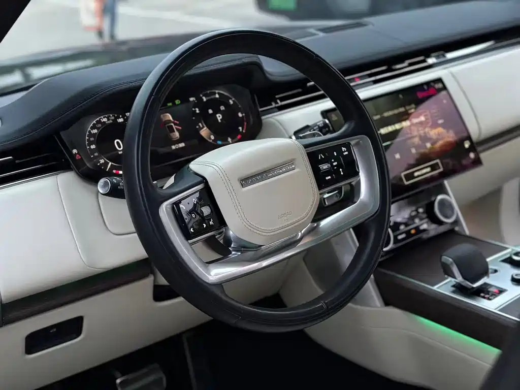 Land Rover Range Rover — миниатюра 16