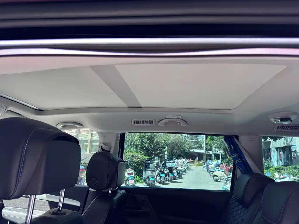 Volkswagen Sharan — миниатюра 8