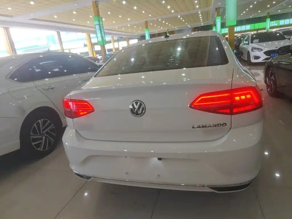 Volkswagen Lamando — миниатюра 6