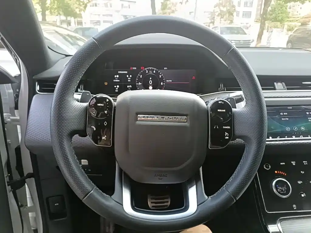 Land Rover Evoque — миниатюра 11