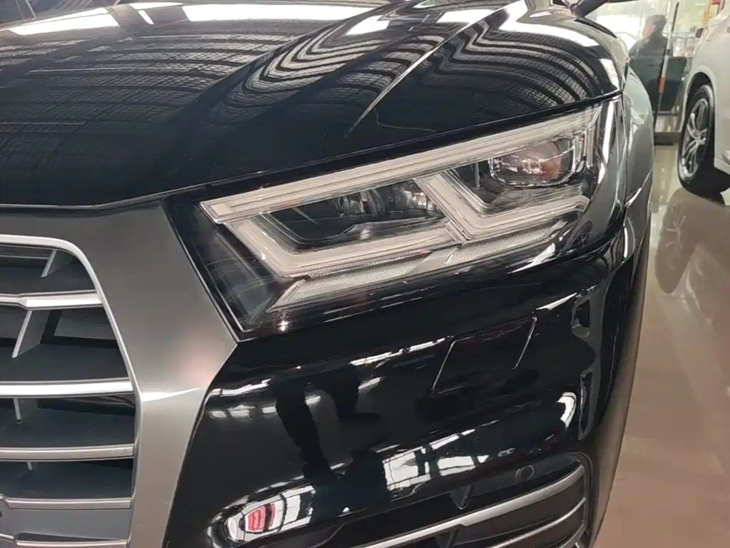 Audi Q5L — миниатюра 24
