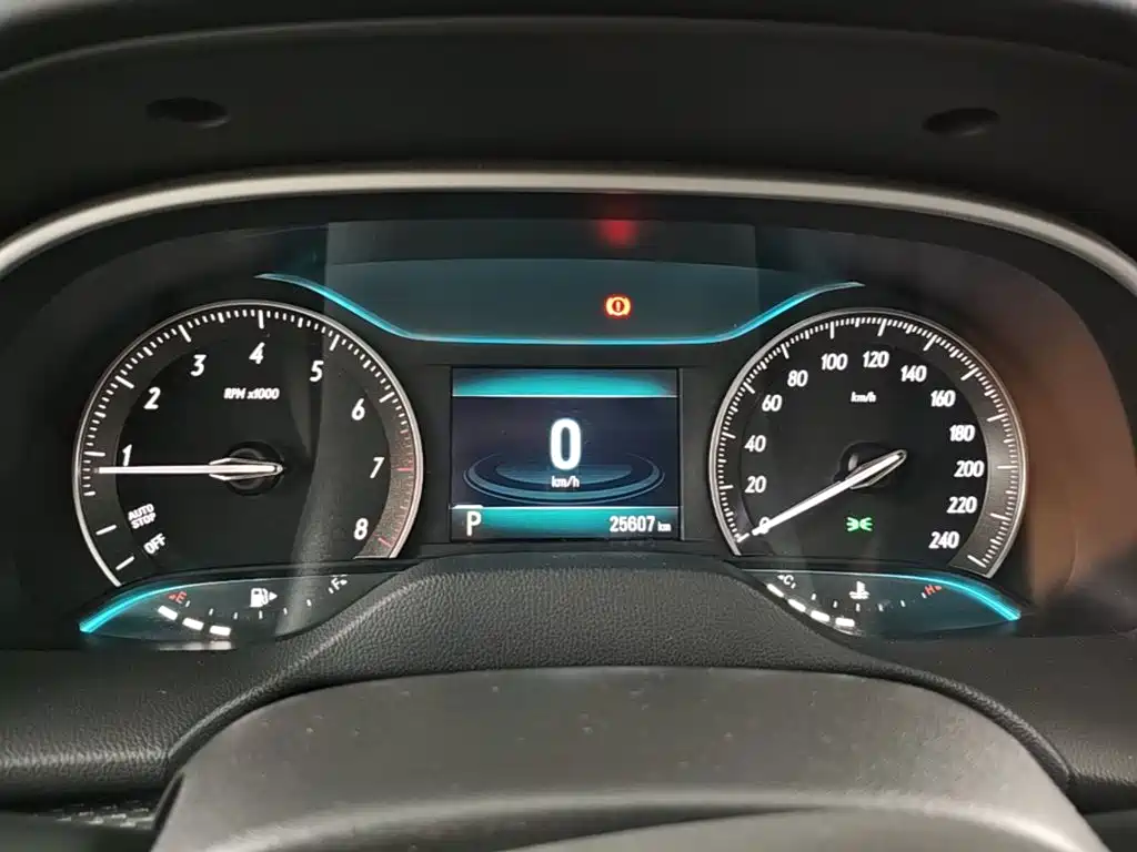 Buick Excelle — миниатюра 12