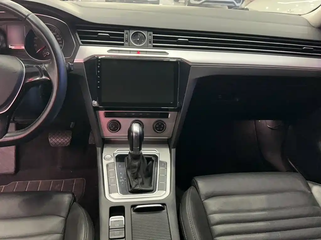 Volkswagen Magotan — миниатюра 6