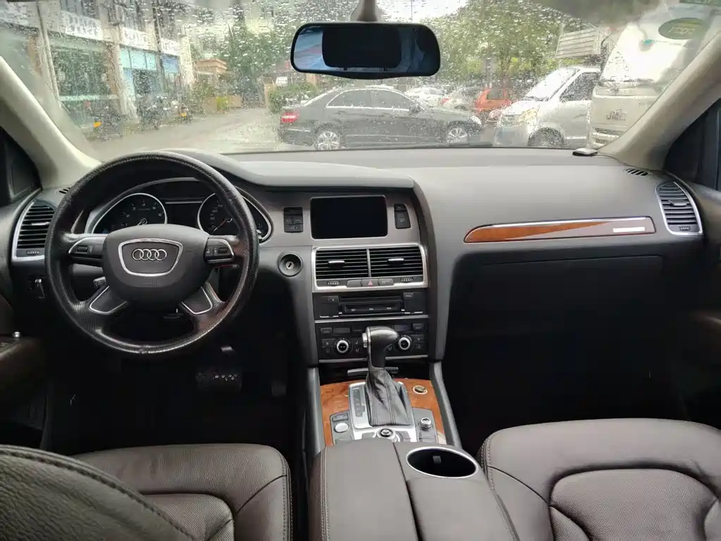 Audi Q7 2015 40 TFSI