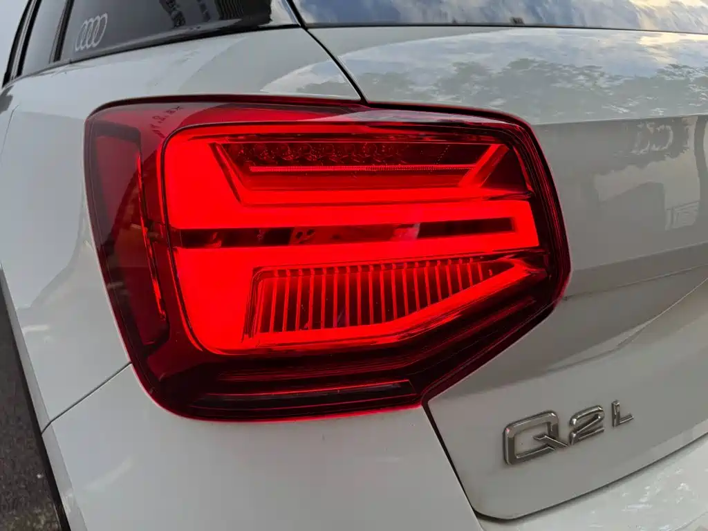 Audi Q2L — миниатюра 26