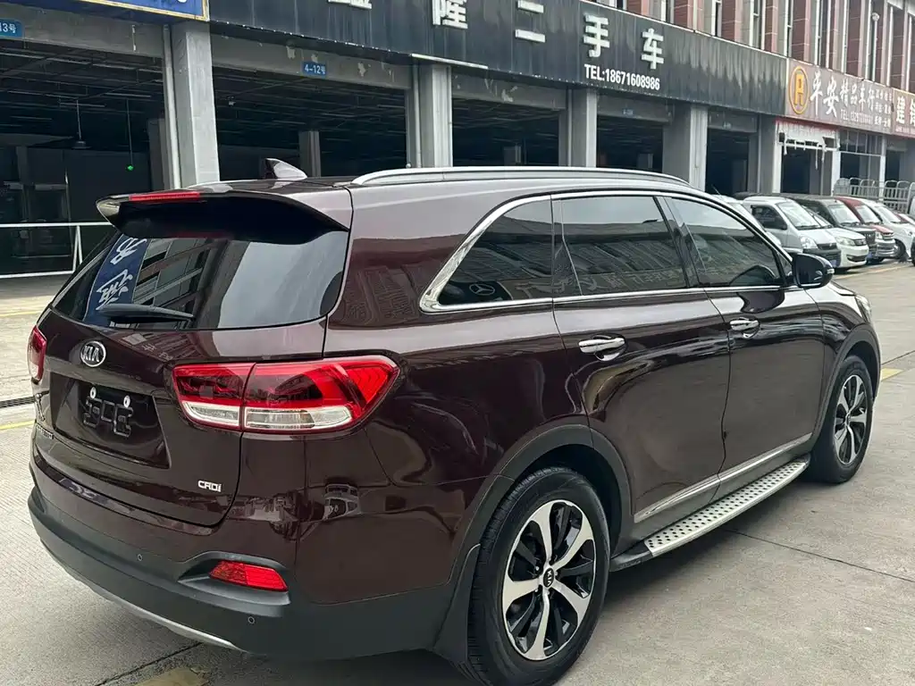 Kia Sorento — миниатюра 8