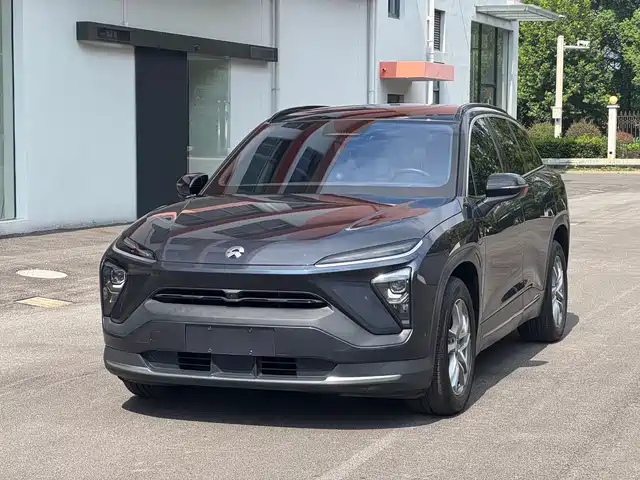 NIO ES6