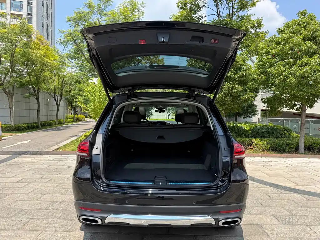 Mercedes-Benz GLE (Import) — миниатюра 42