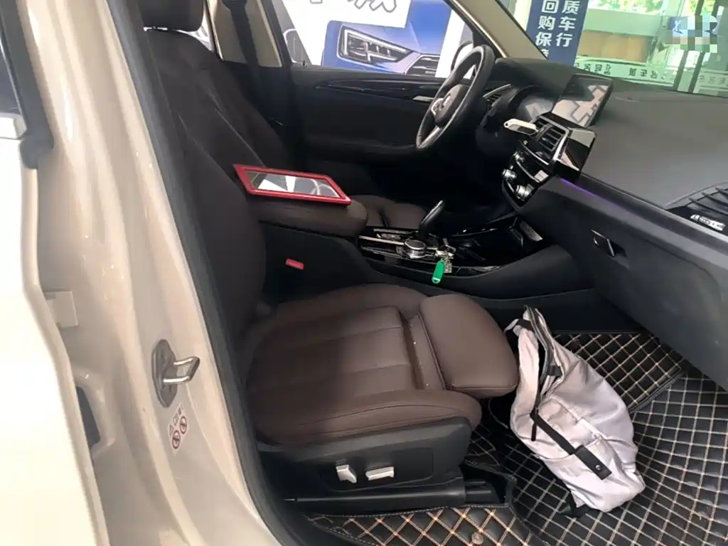 BMW X3 — миниатюра 25