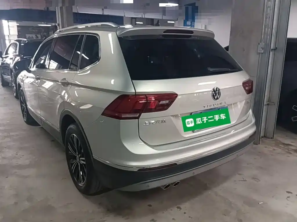 Volkswagen Tiguan L — миниатюра 5