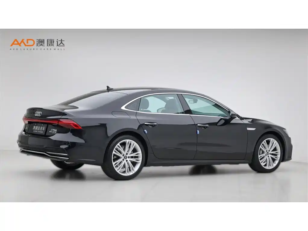 Audi A7L 2024 45 TFSI quattro