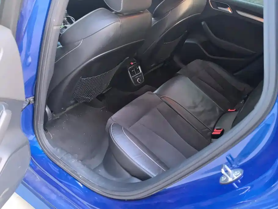 Audi S3 — миниатюра 11