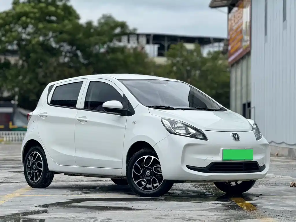 Changan Benben E-Star — миниатюра 3