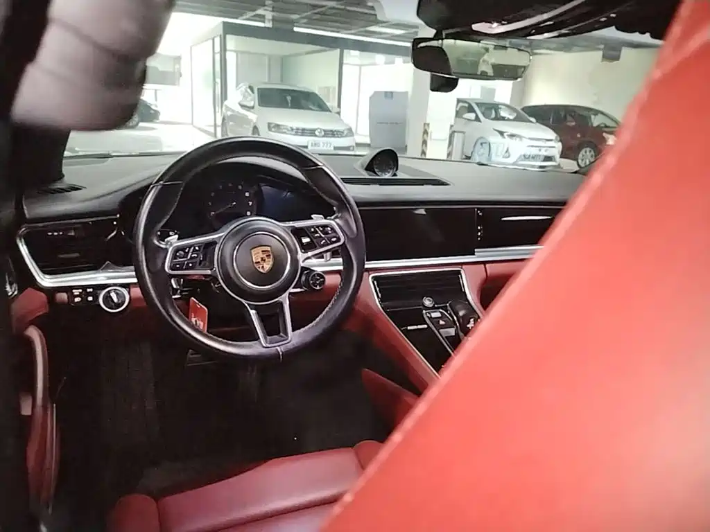 Porsche Panamera — миниатюра 11