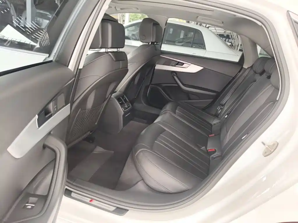 Audi A4L — миниатюра 17