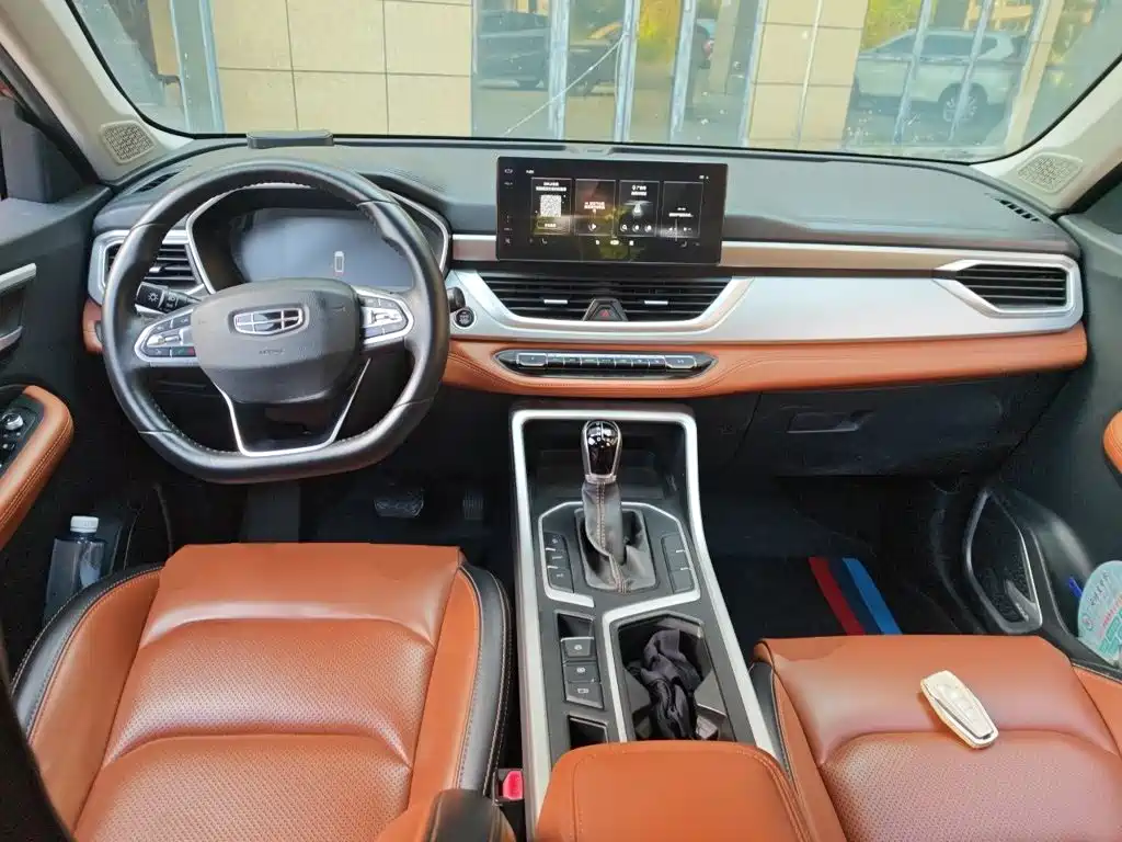 Geely Vision X6 — миниатюра 5