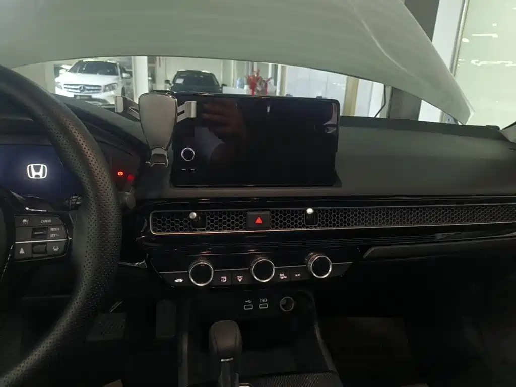 Honda Integra — миниатюра 13
